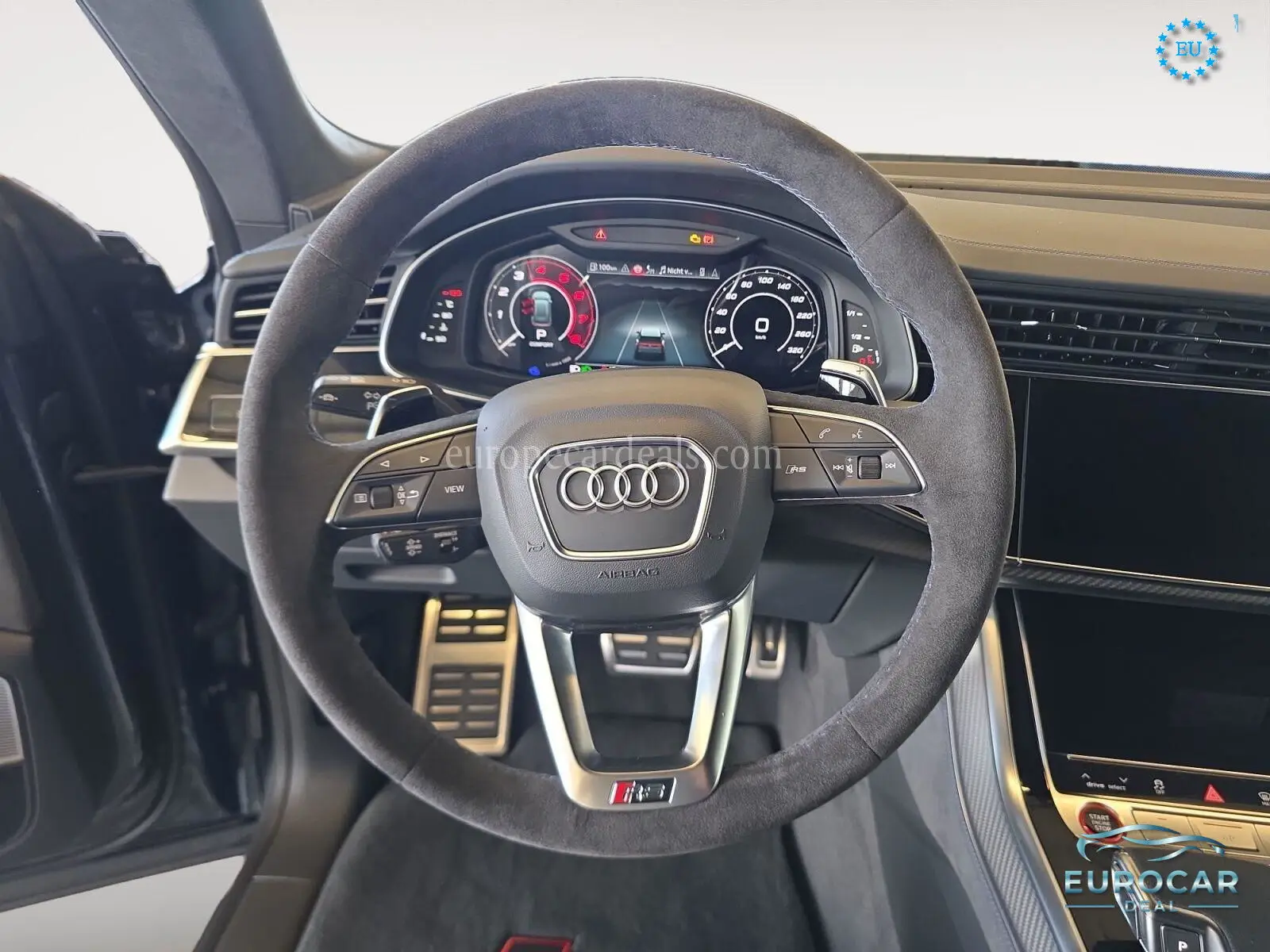 Audi RSQ8