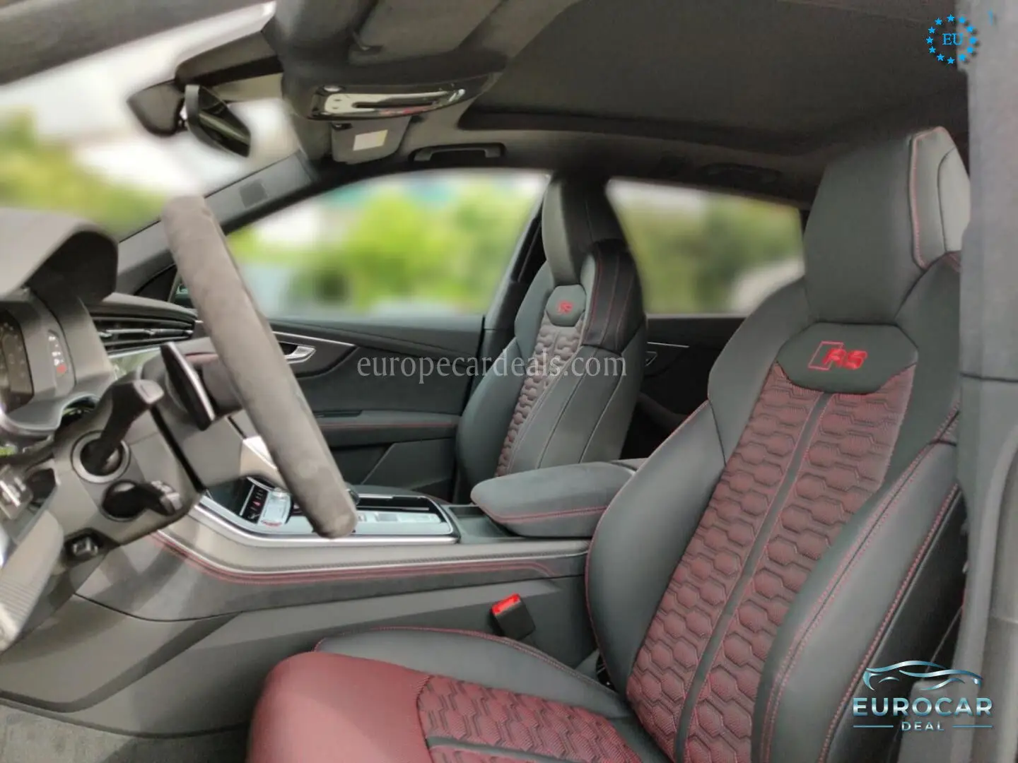Audi RSQ8