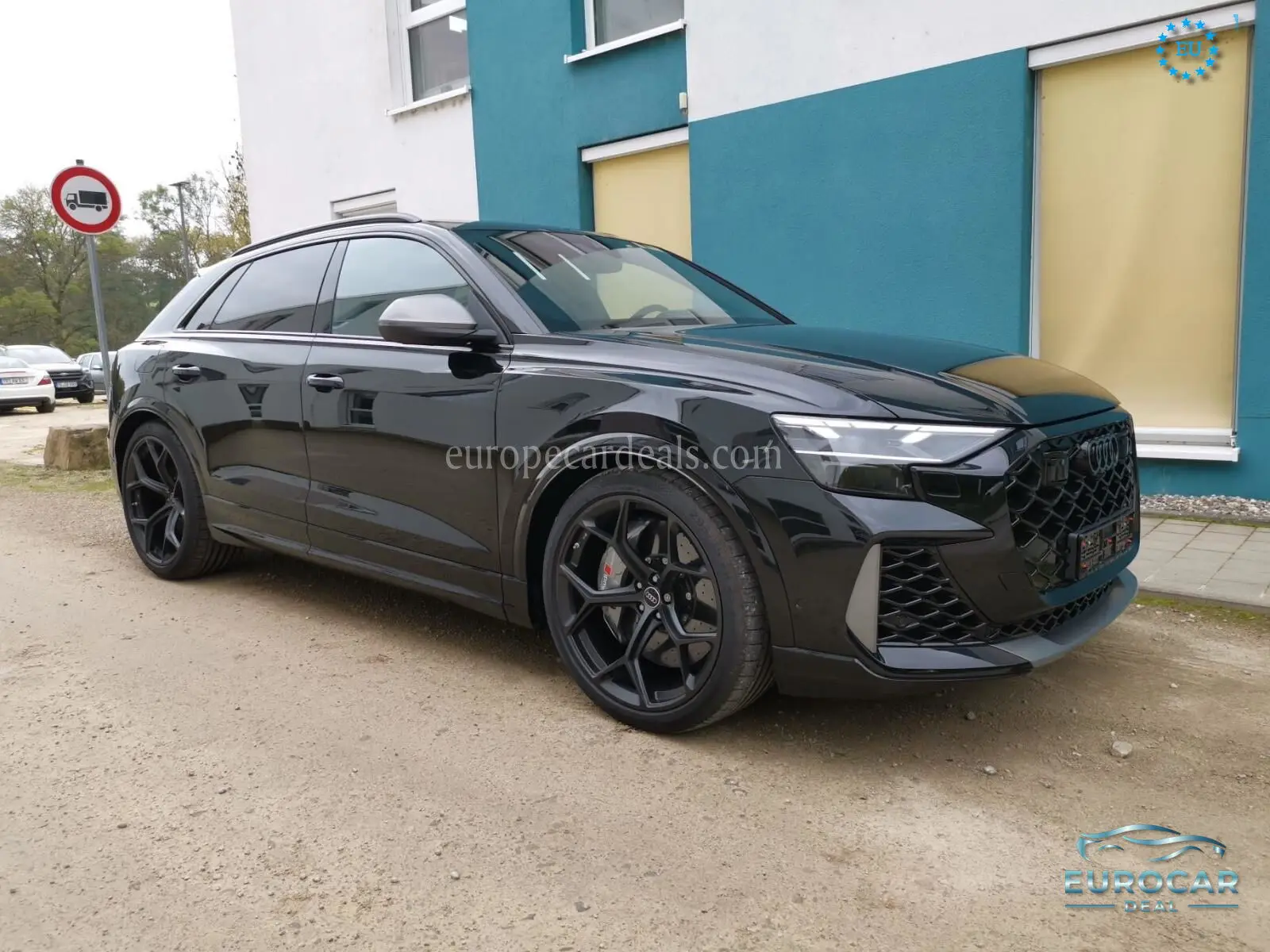 Audi RSQ8