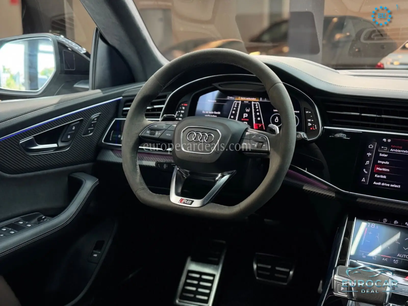 Audi RSQ8