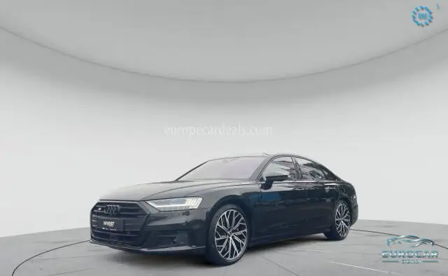 Audi S8
