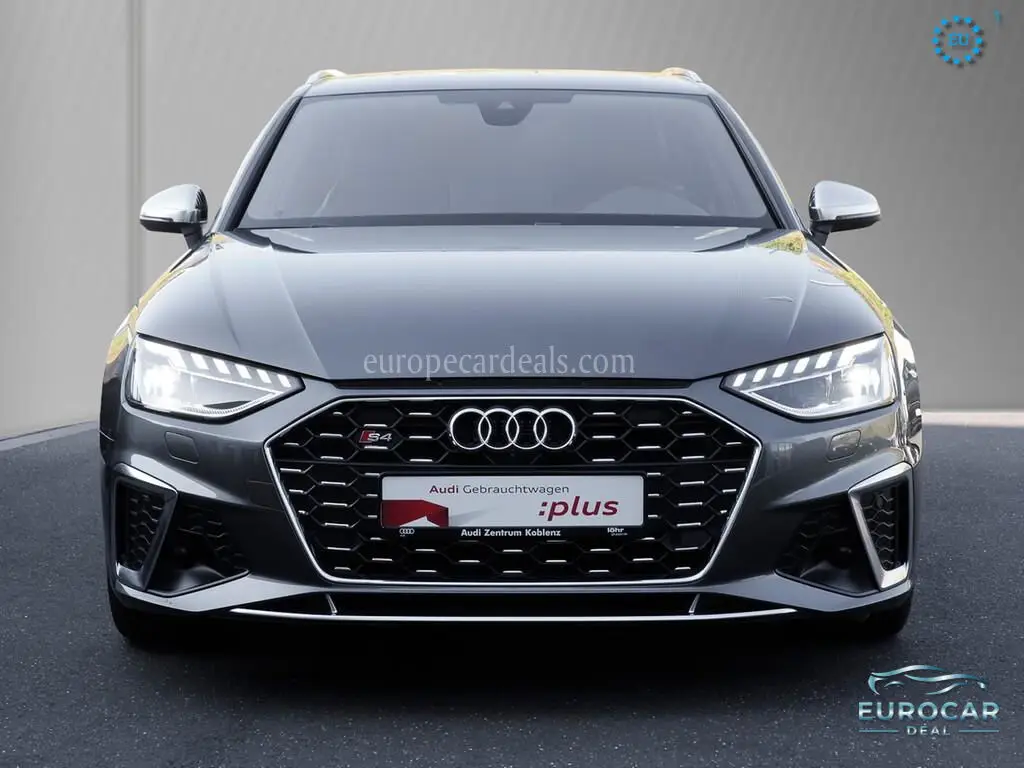 Audi S4