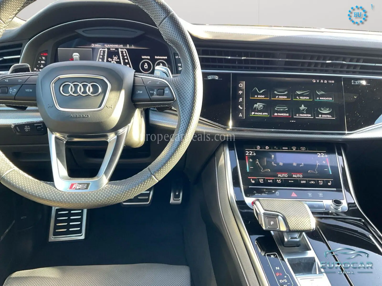 Audi RSQ8