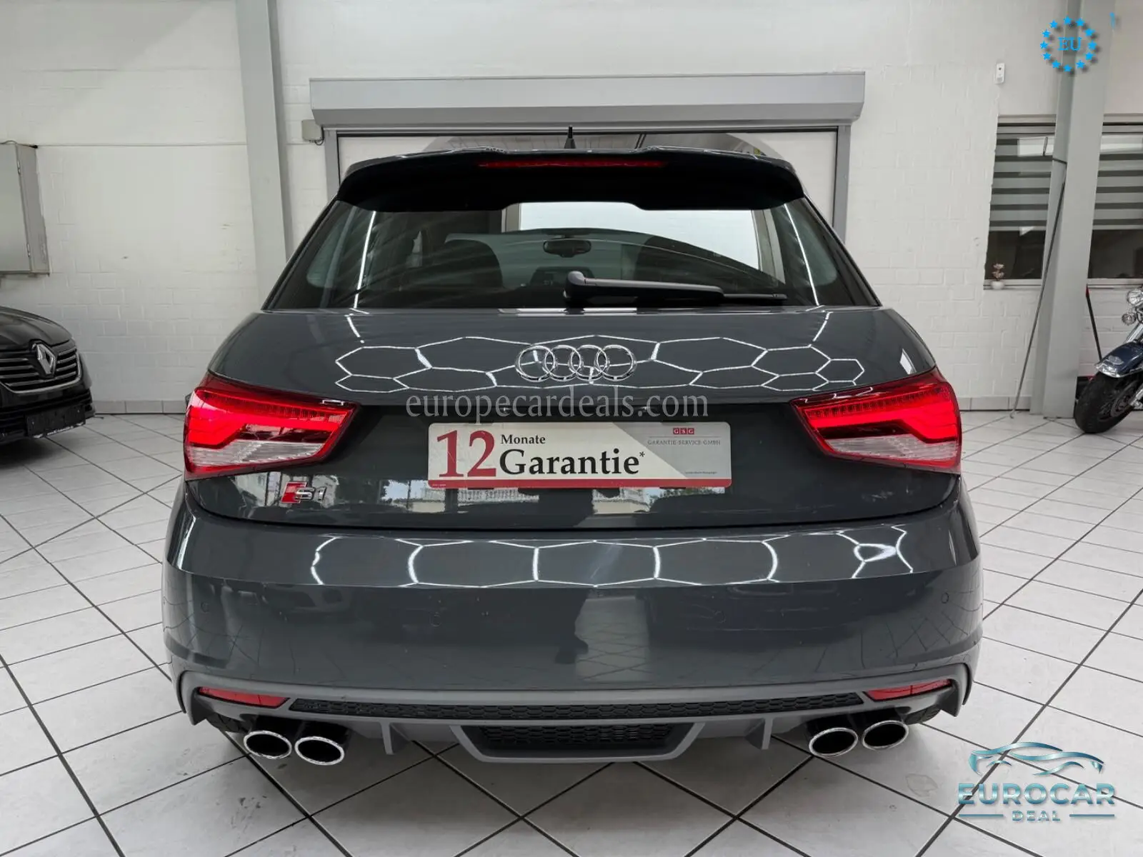 Audi S1