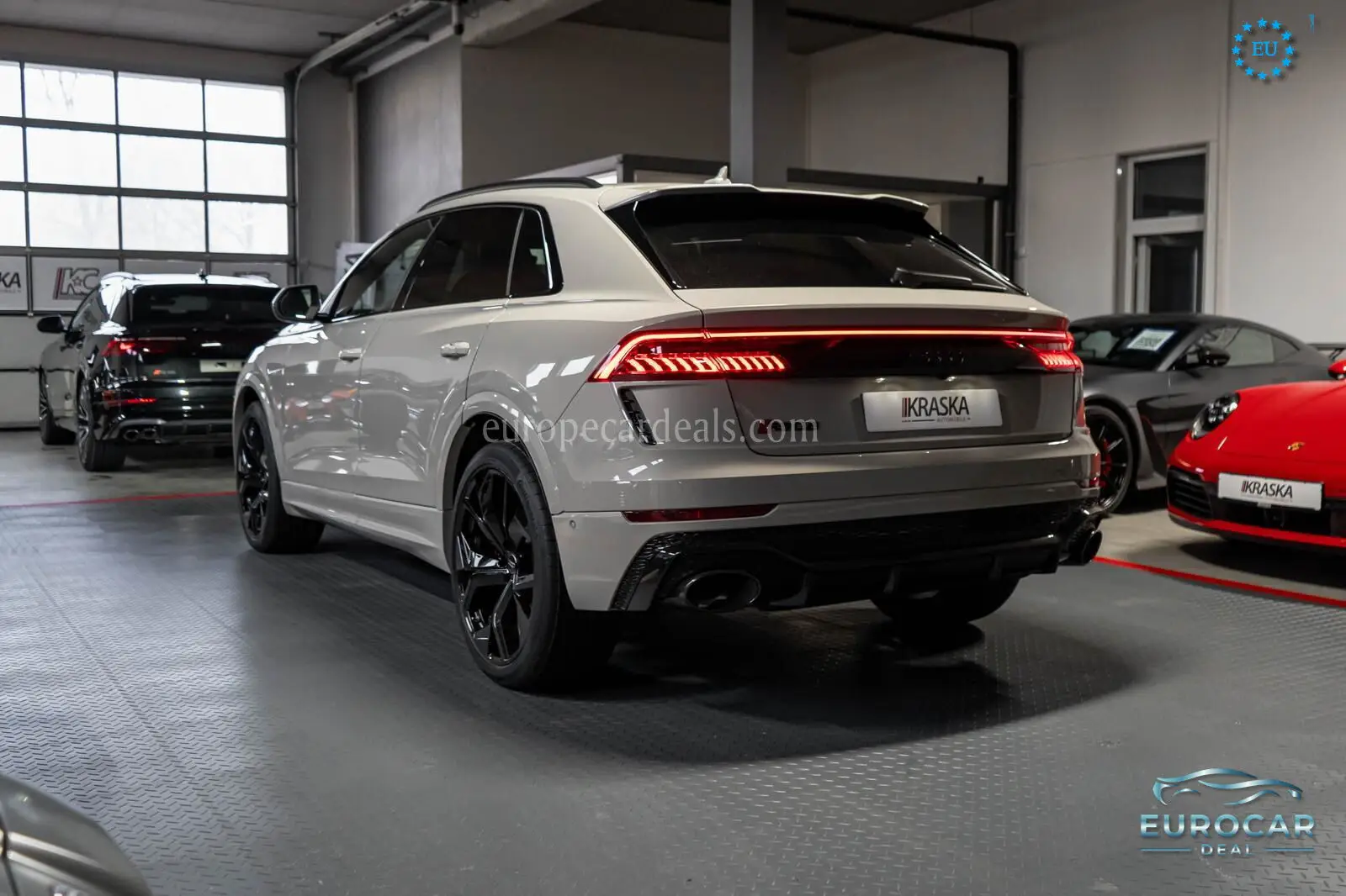 Audi RSQ8