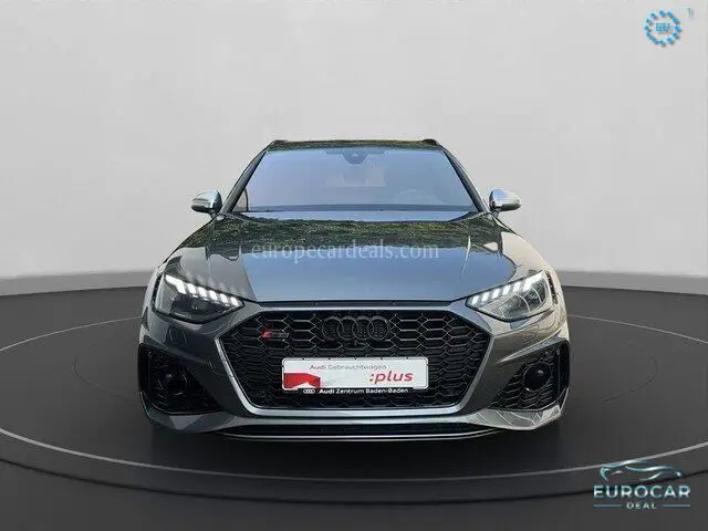 Audi RS4