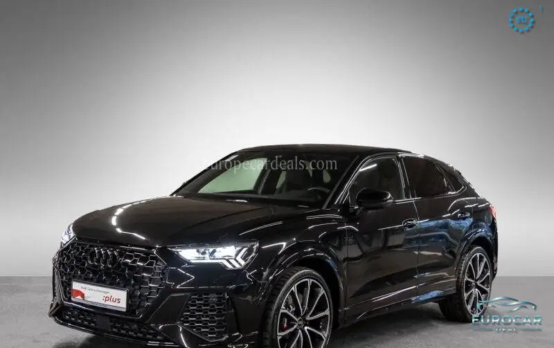 Audi RSQ3