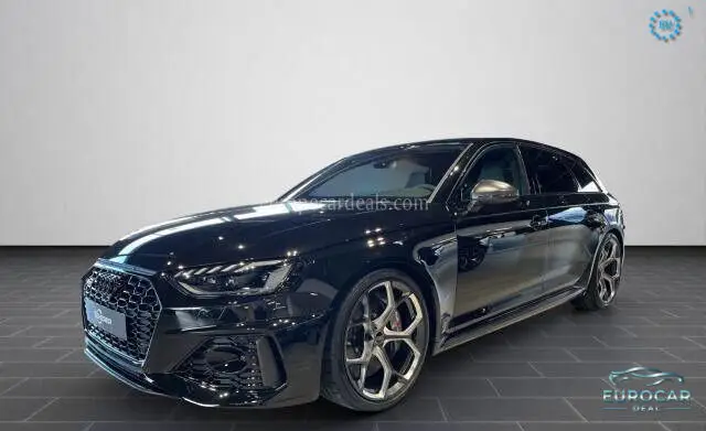 Audi RS4
