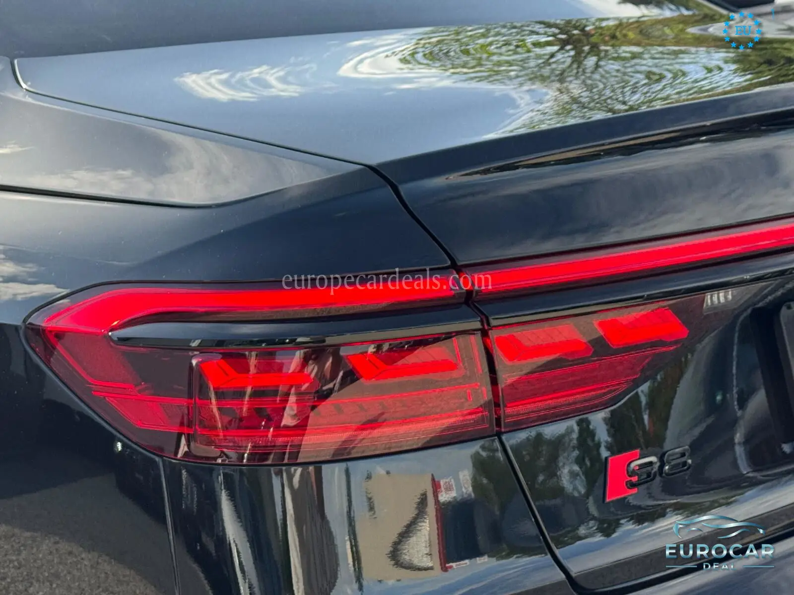 Audi S8