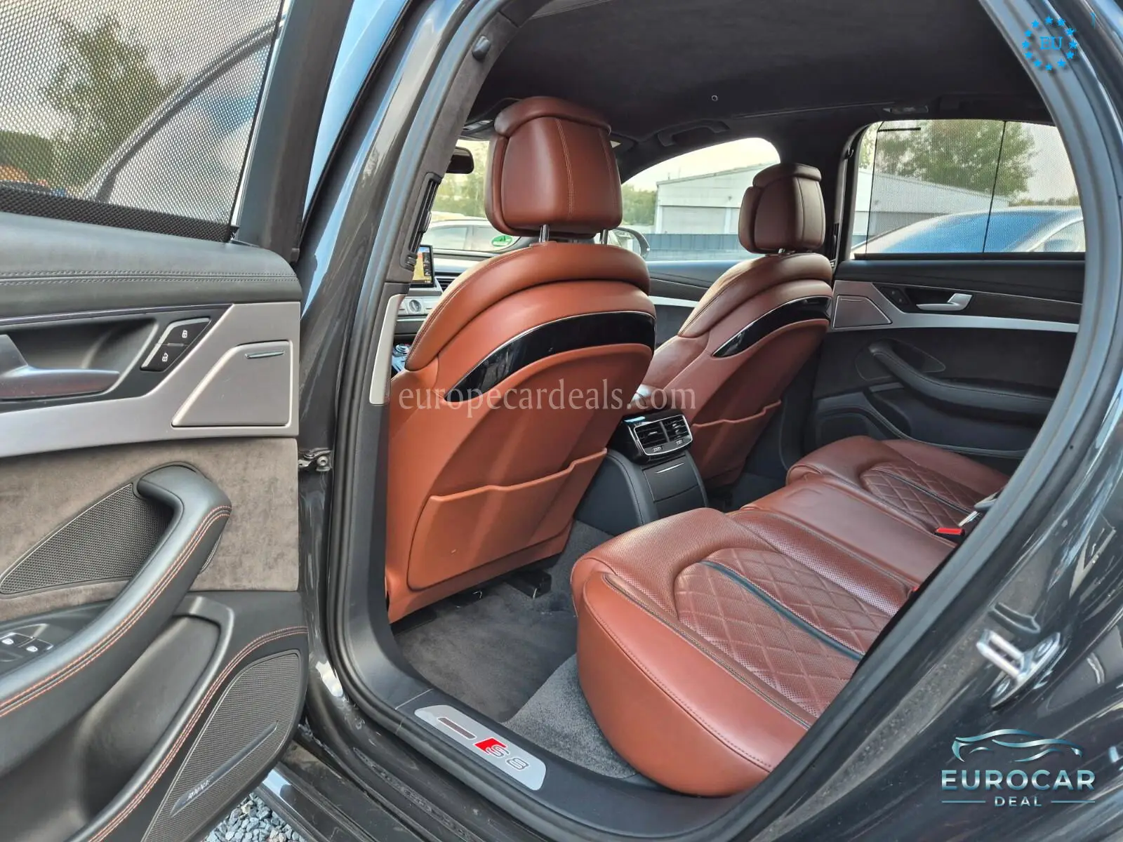 Audi S8