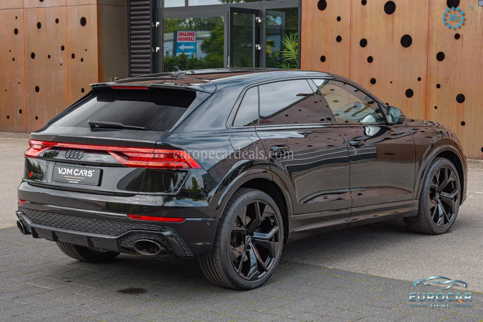 Audi RSQ8
