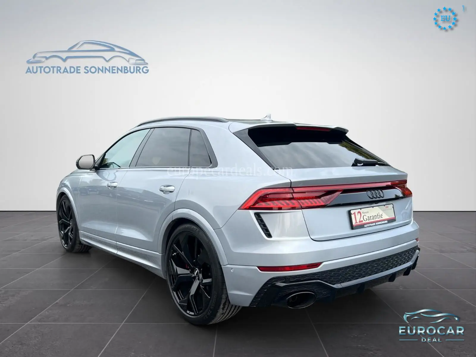 Audi RSQ8