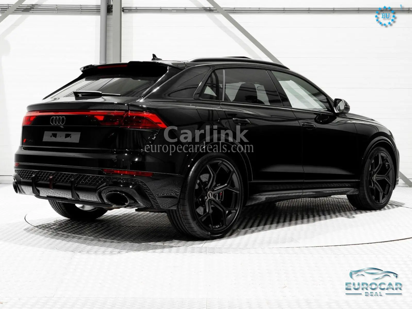 Audi RSQ8