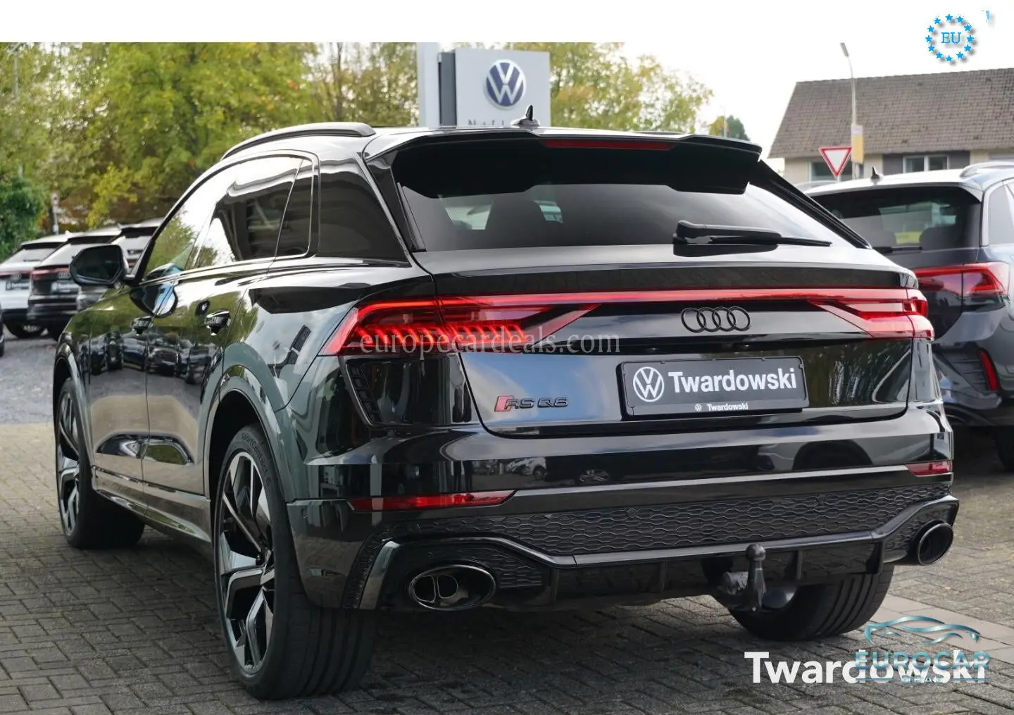 Audi RSQ8