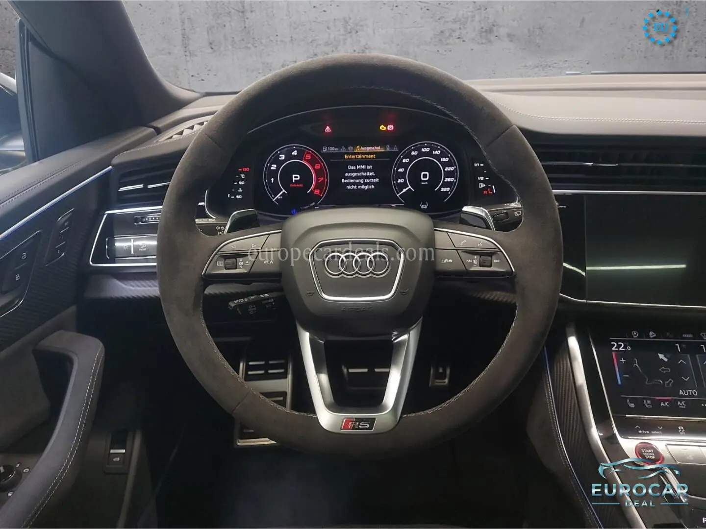 Audi RSQ8