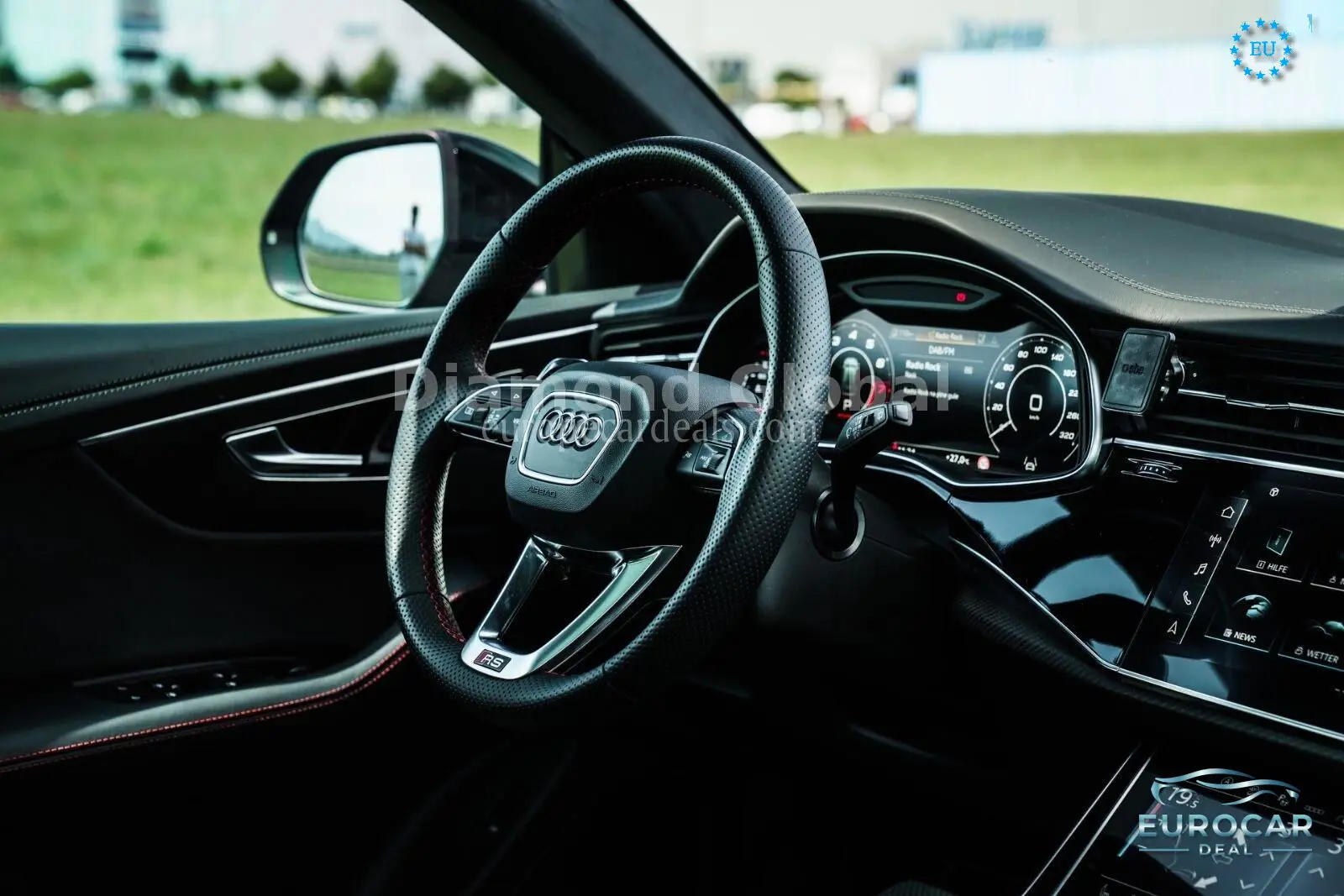 Audi RSQ8