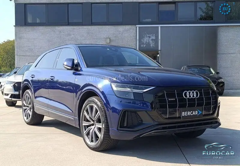 Audi Q8