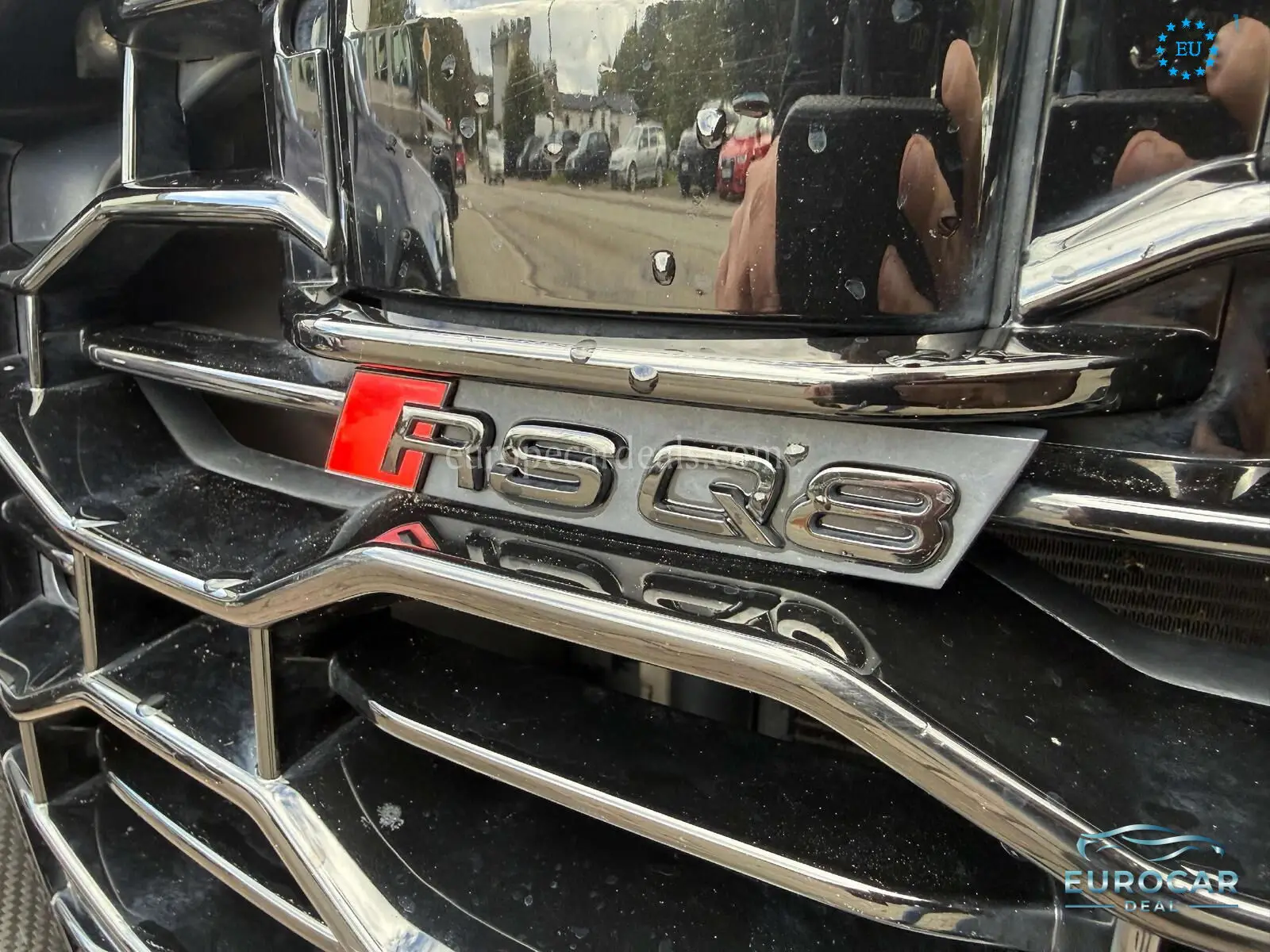 Audi RSQ8