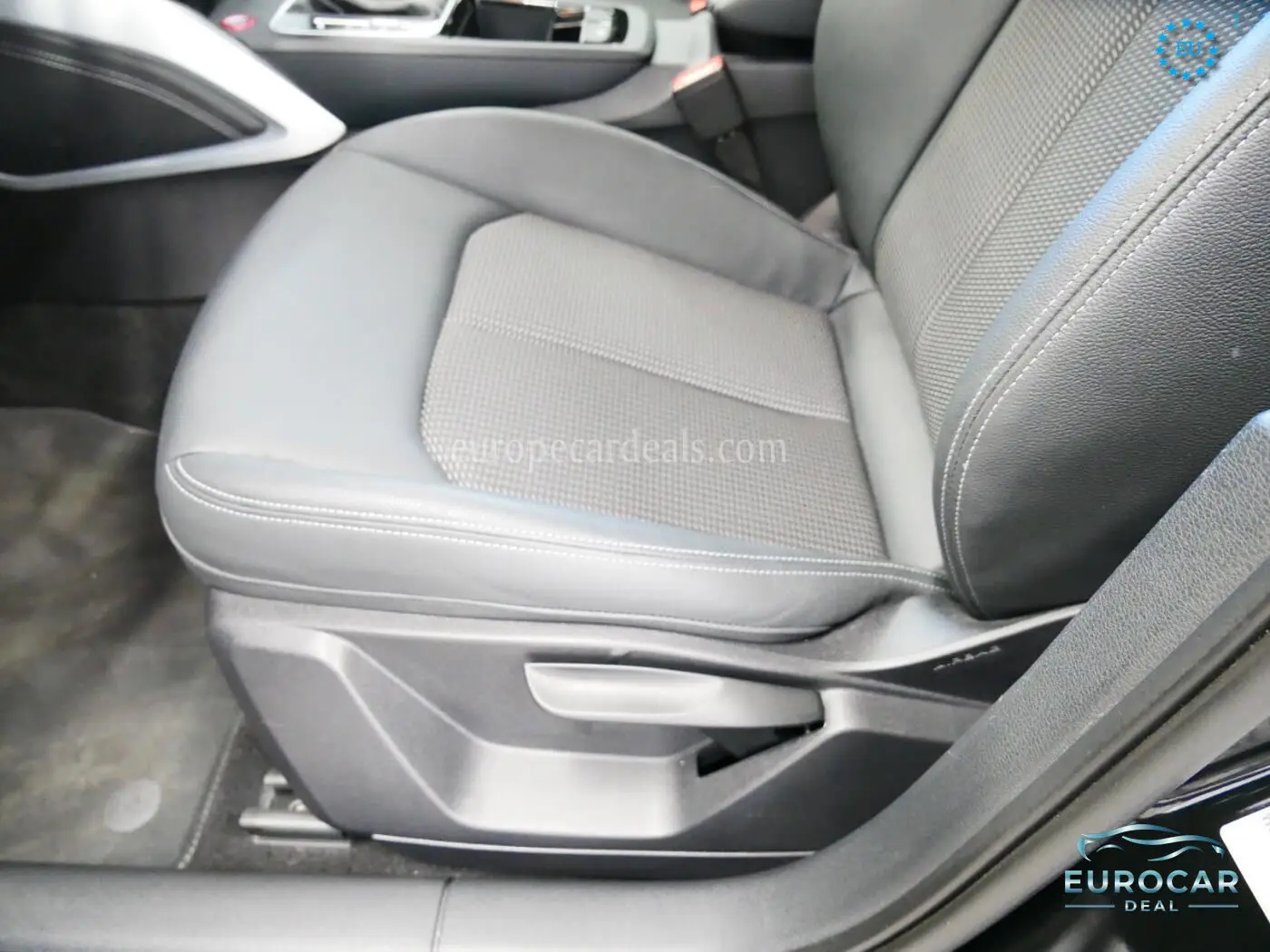 Audi SQ2
