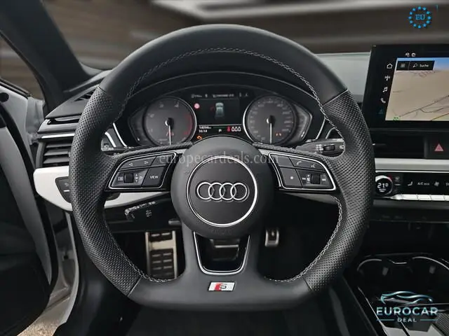 Audi S4