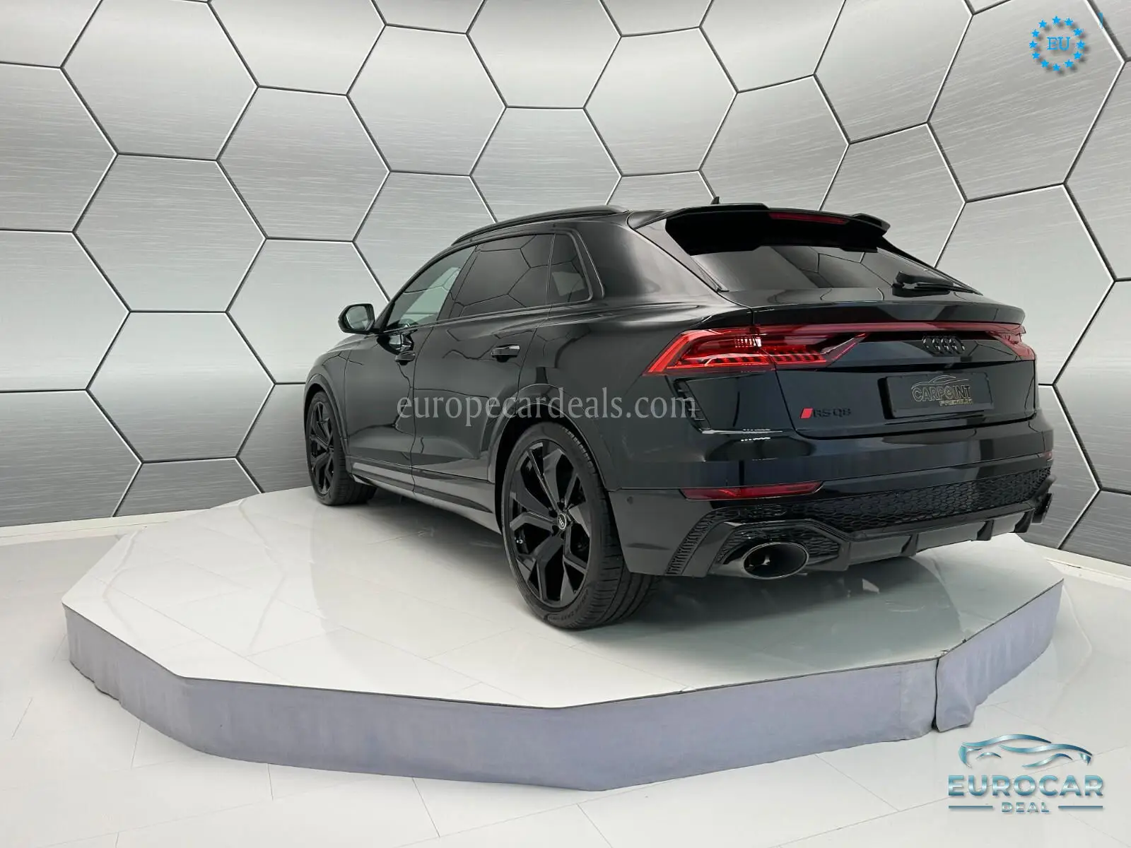 Audi RSQ8