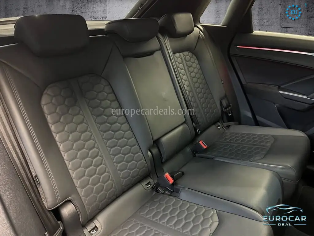 Audi RSQ3