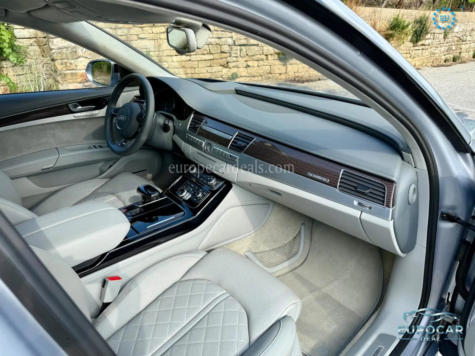 Audi S8