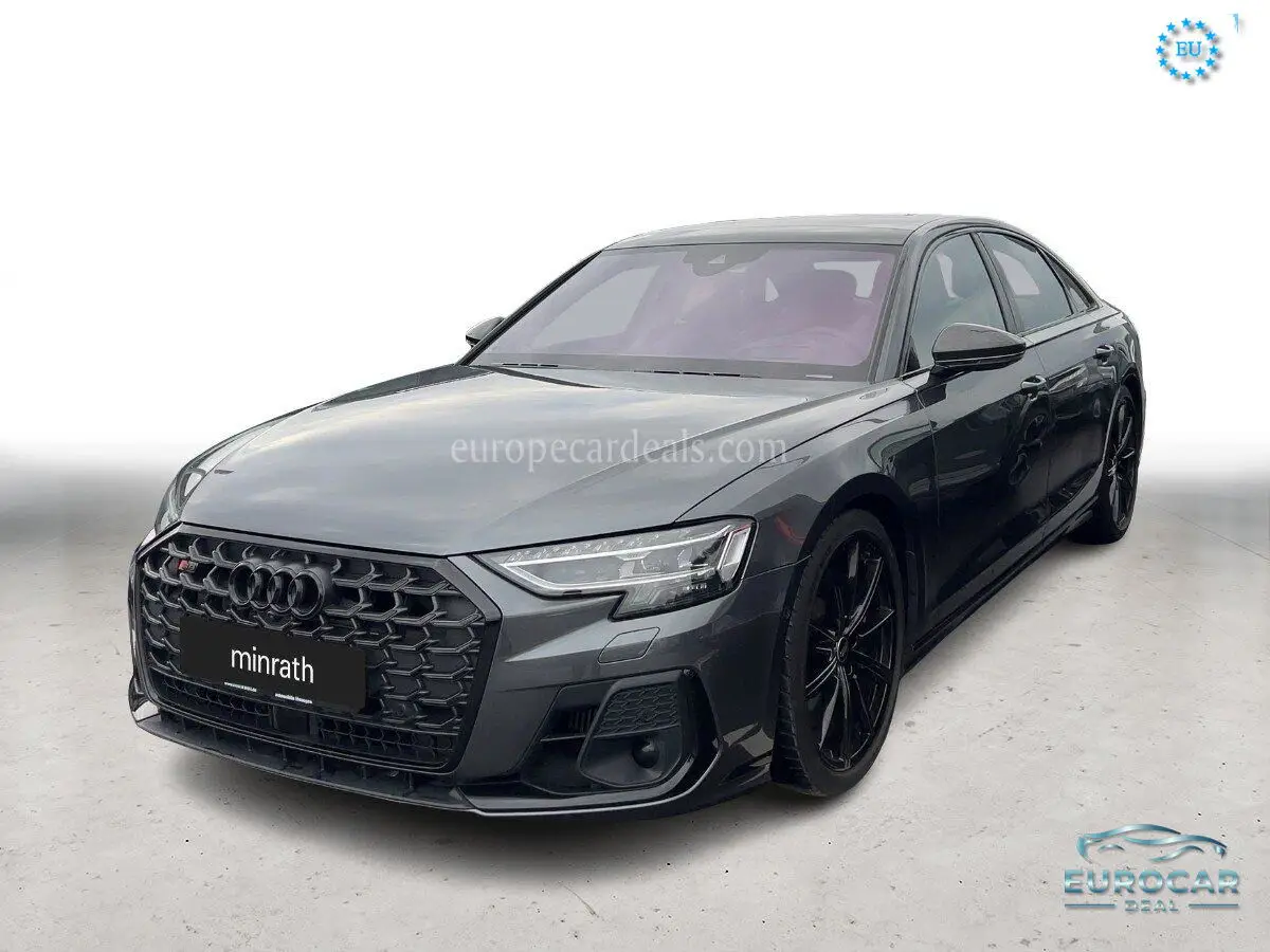 Audi S8
