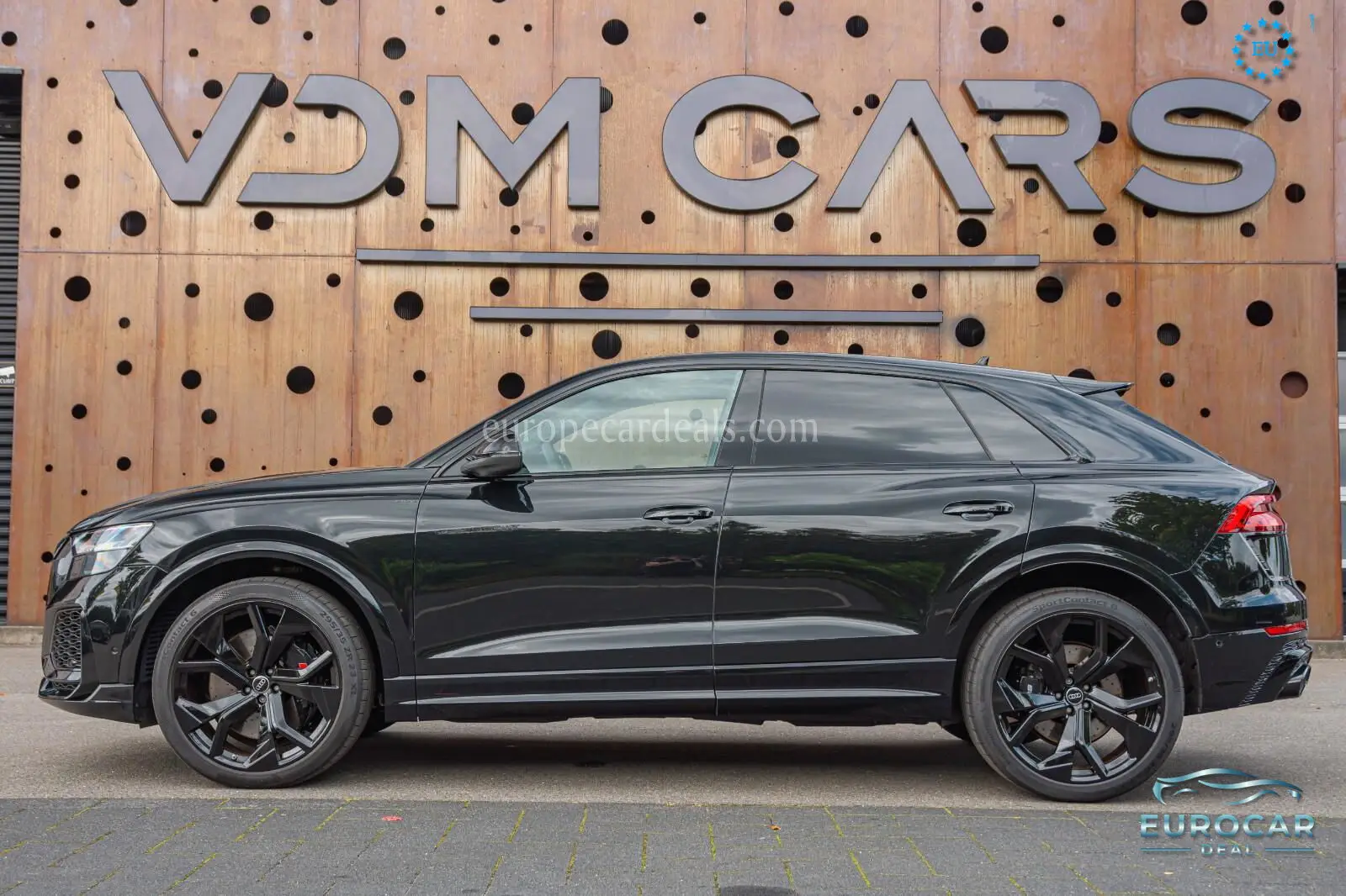 Audi RSQ8
