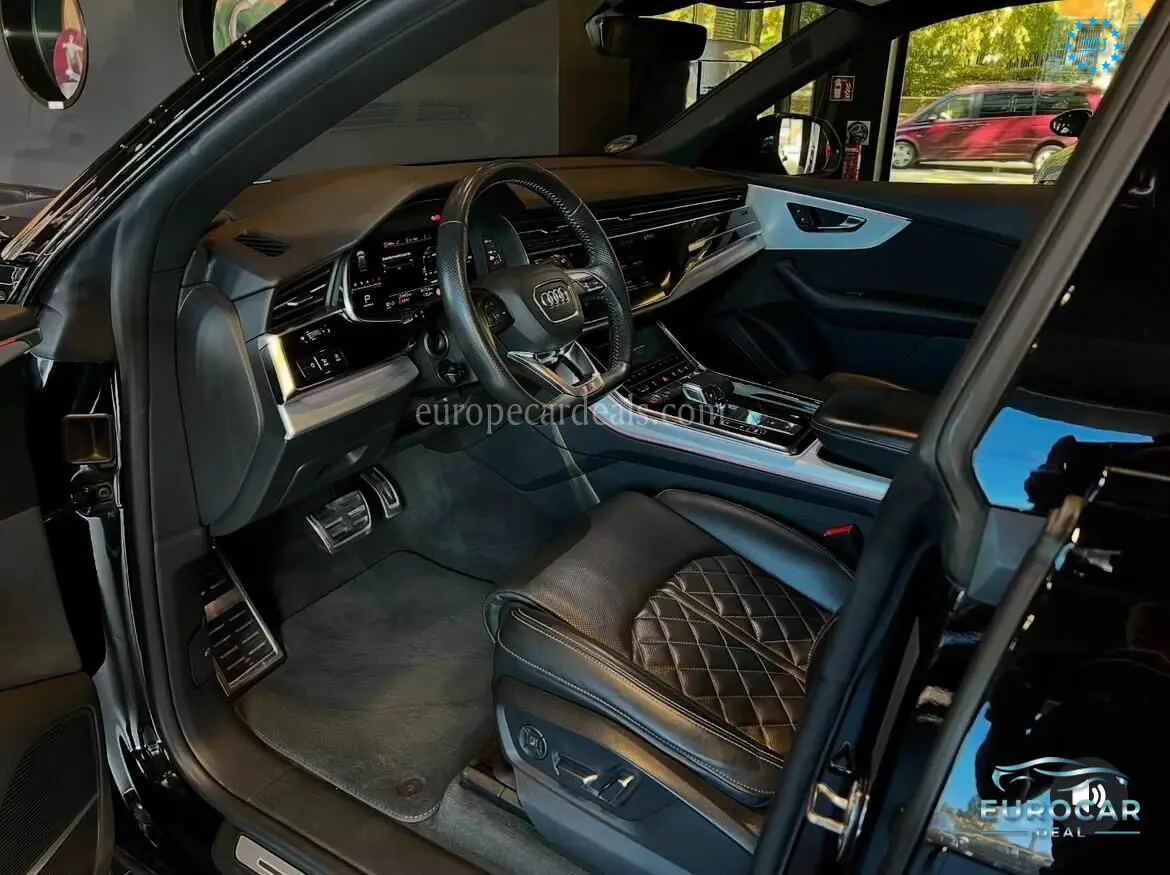 Audi SQ8