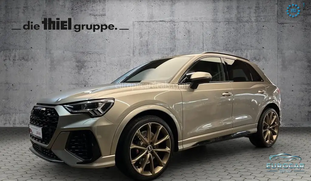 Audi RSQ3