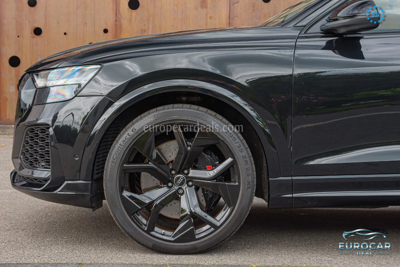 Audi RSQ8