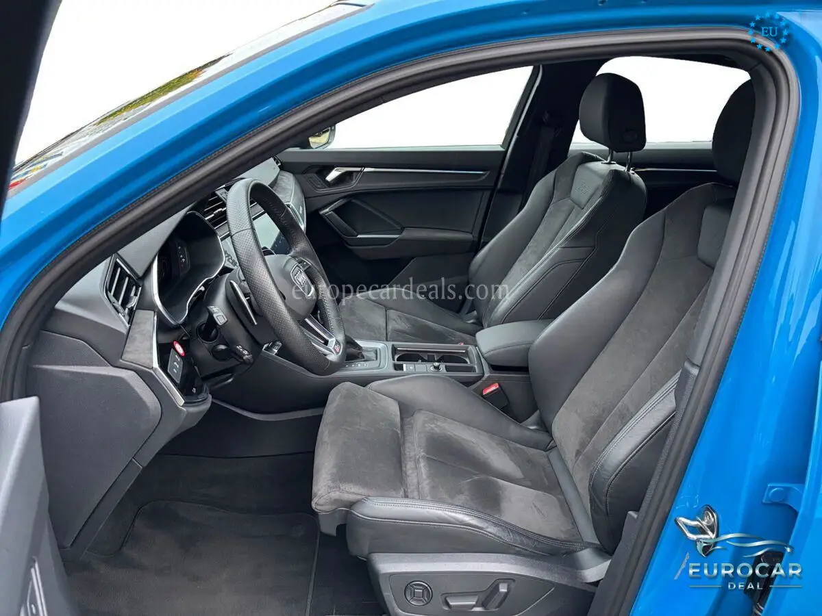 Audi RSQ3