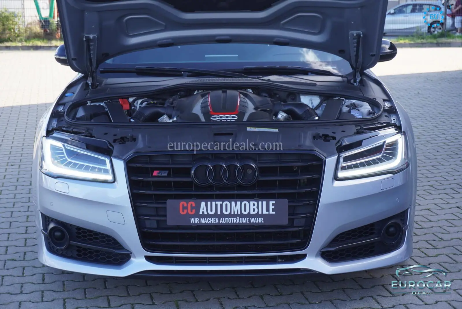 Audi S8