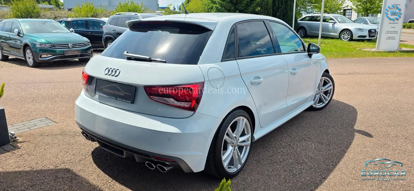 Audi S1