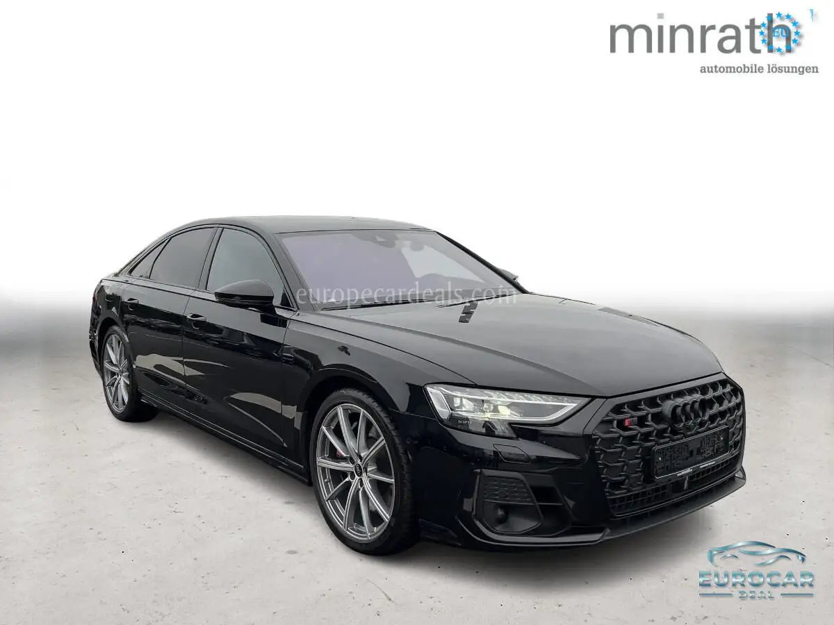Audi S8