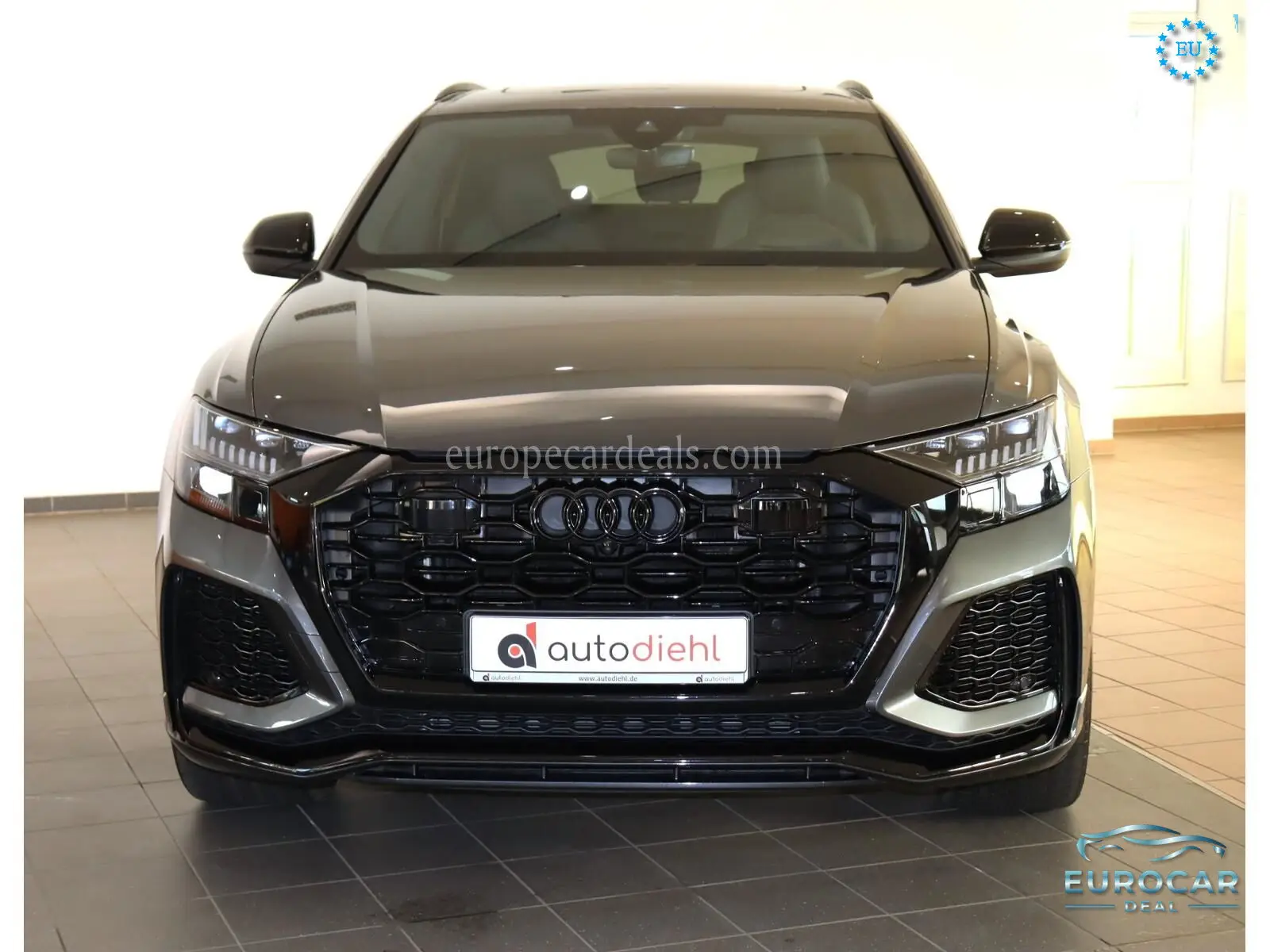 Audi RSQ8