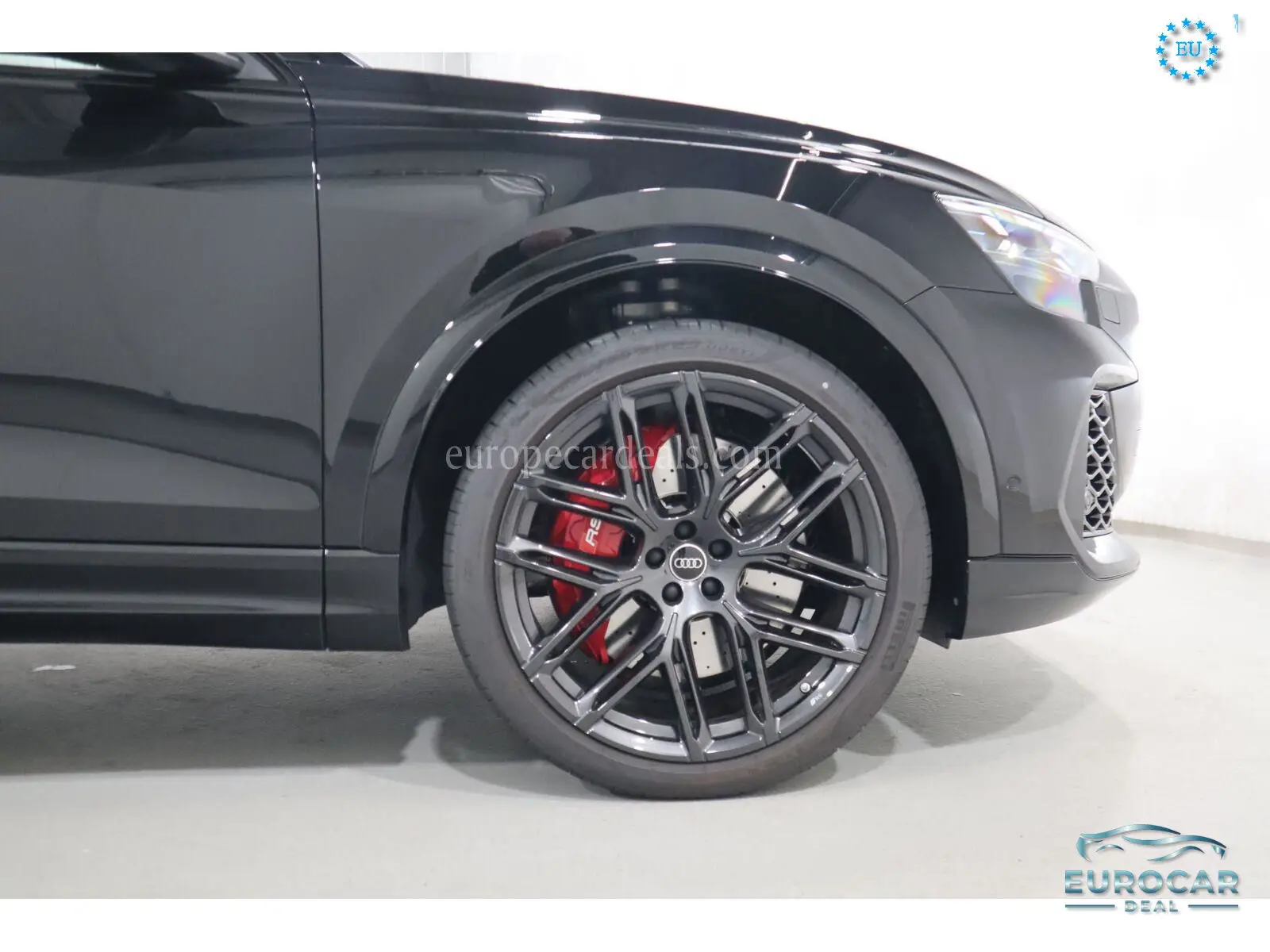 Audi RSQ8