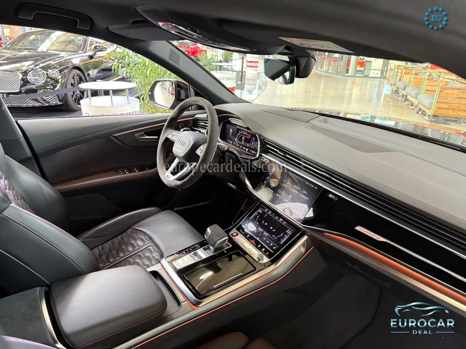 Audi RSQ8