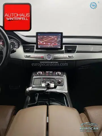 Audi S8
