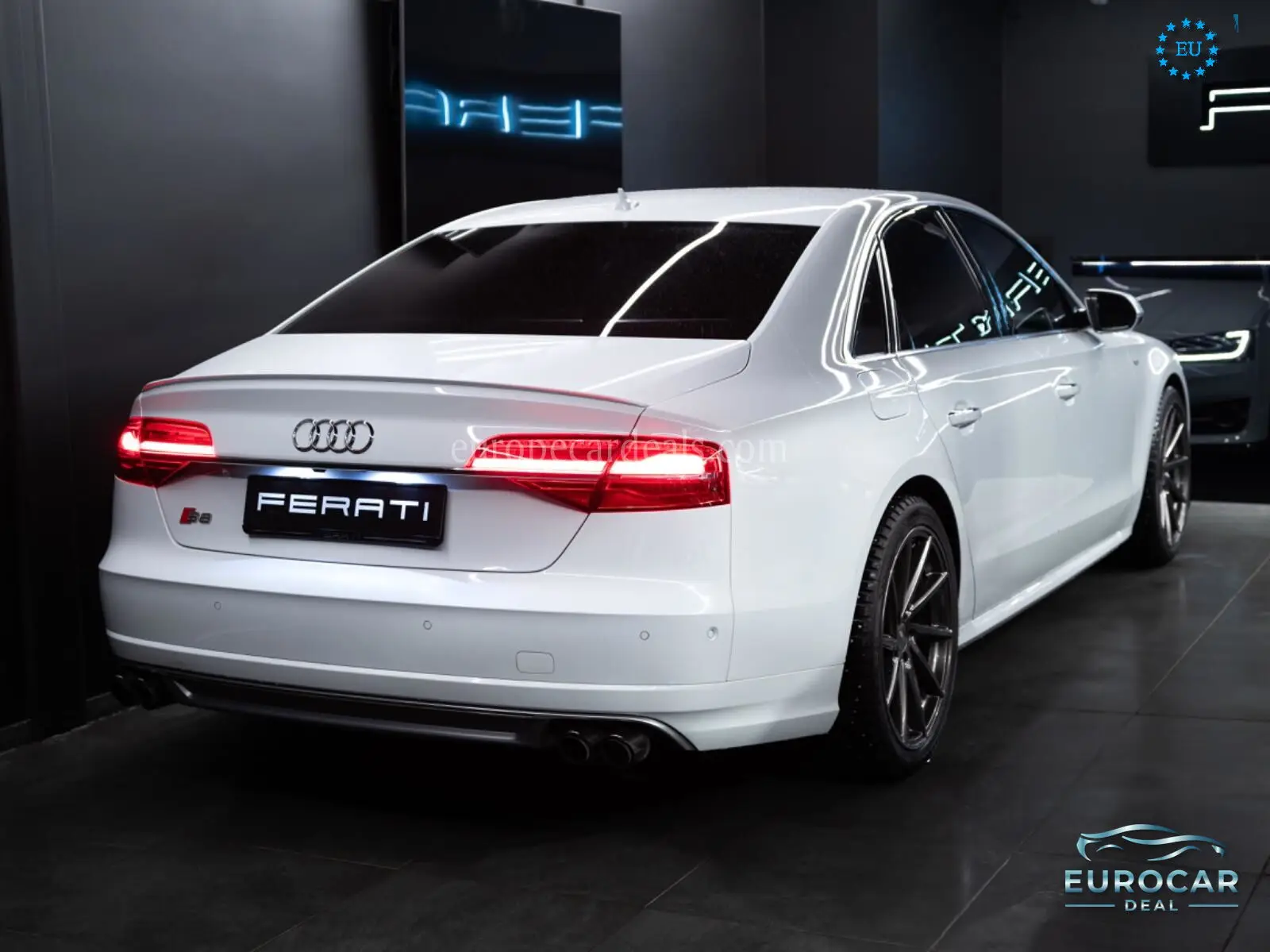Audi S8
