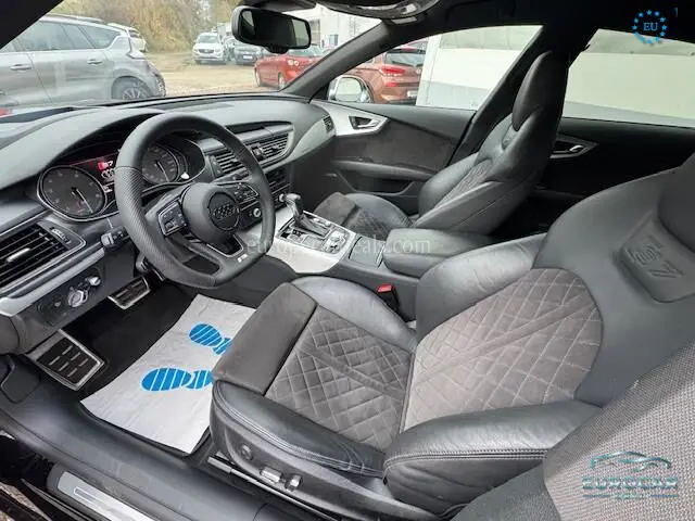 Audi S7