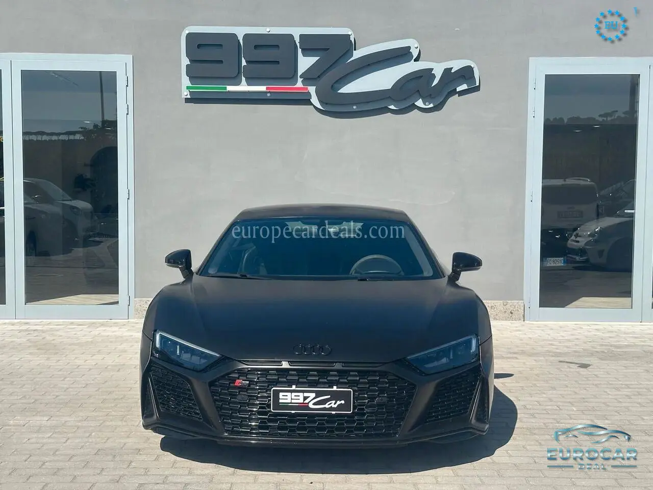 Audi R8