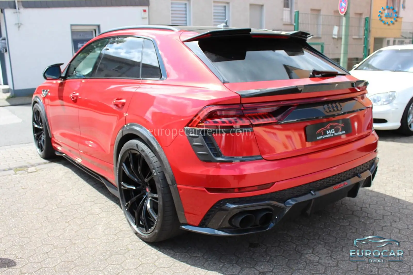 Audi RSQ8