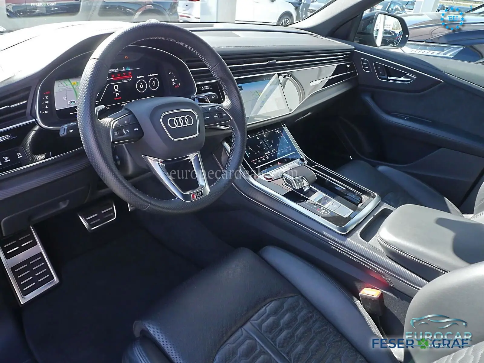 Audi RSQ8