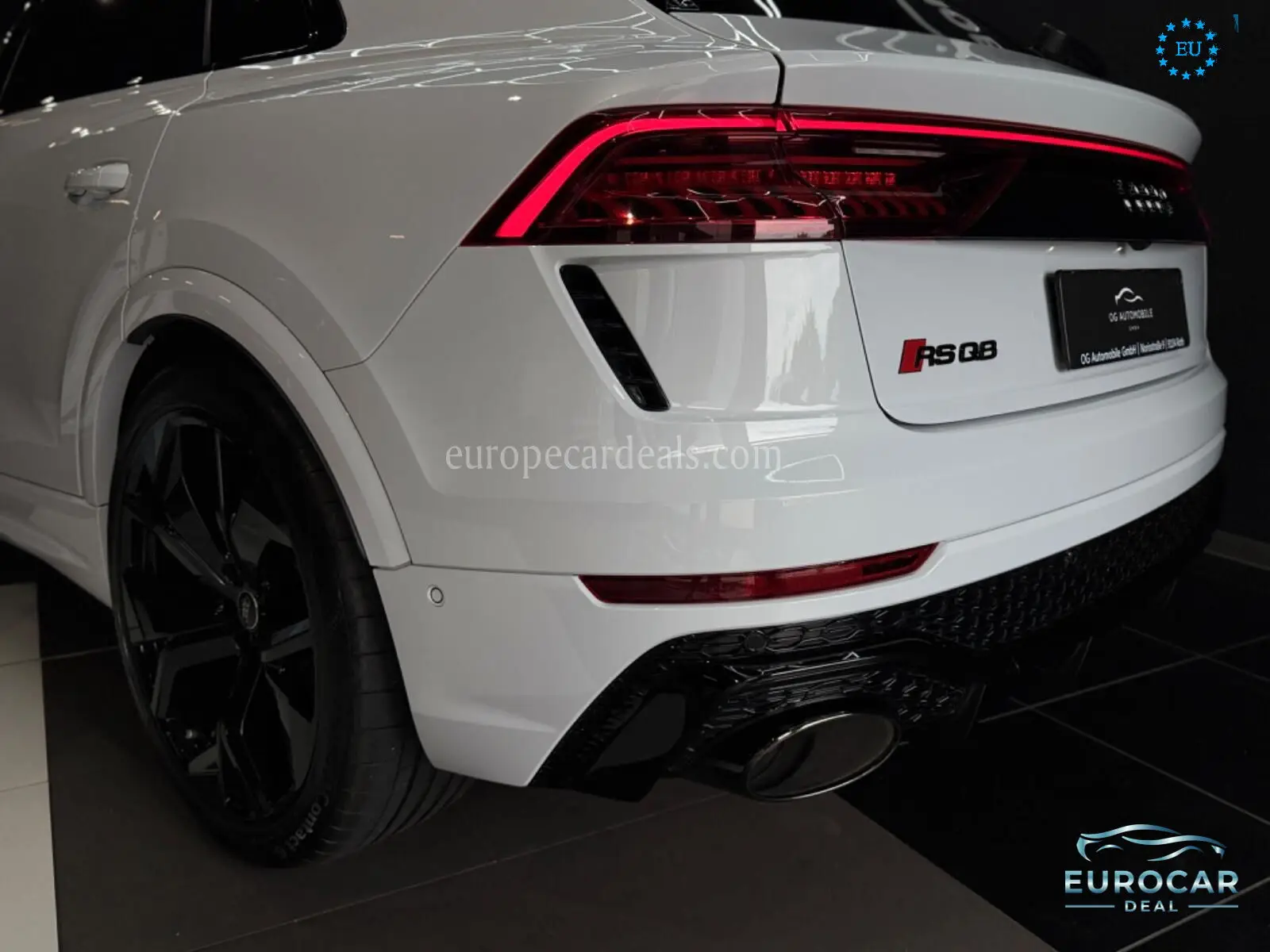 Audi RSQ8