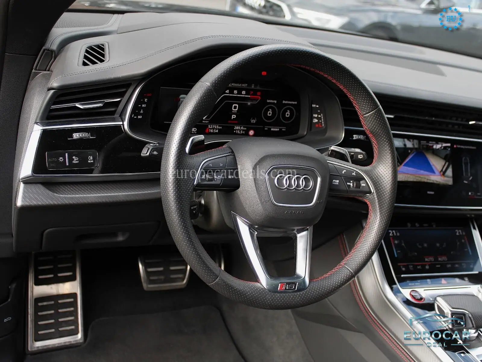 Audi RSQ8
