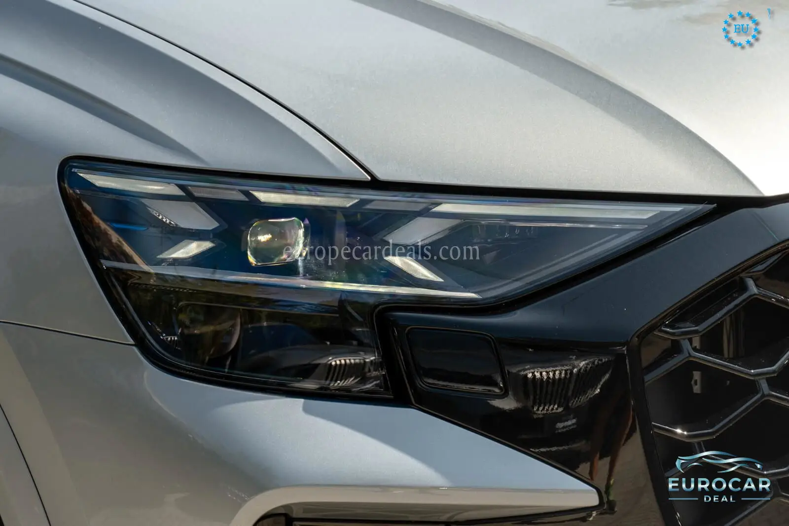 Audi RSQ8