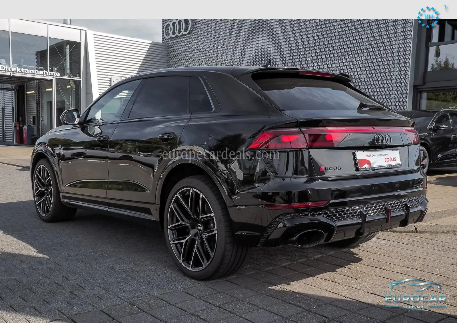 Audi RSQ8