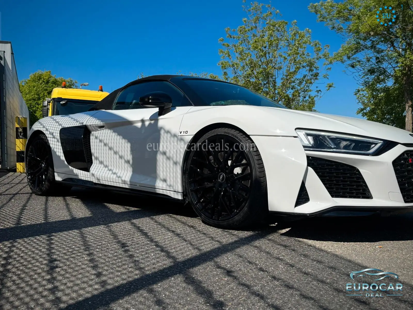 Audi R8